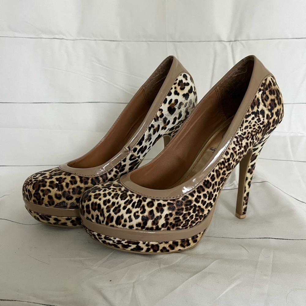 Baby Phat Cheetah Print Heels Size 7